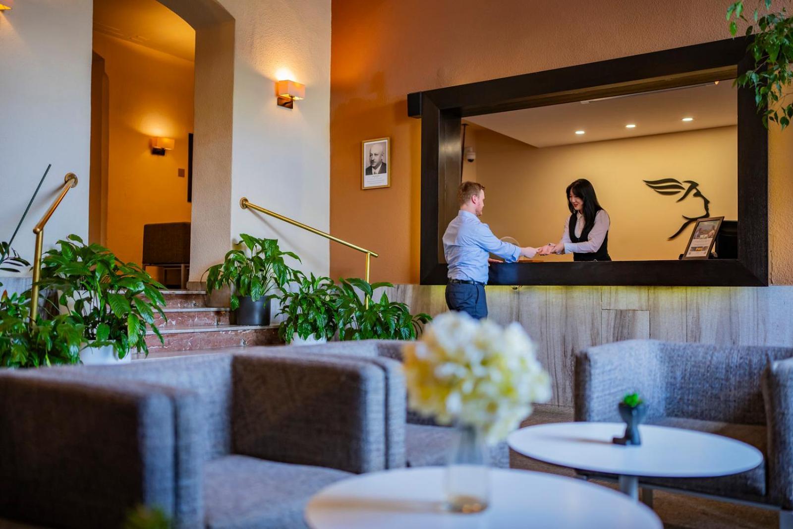 Hotel Merkur - Czech Leading Praga